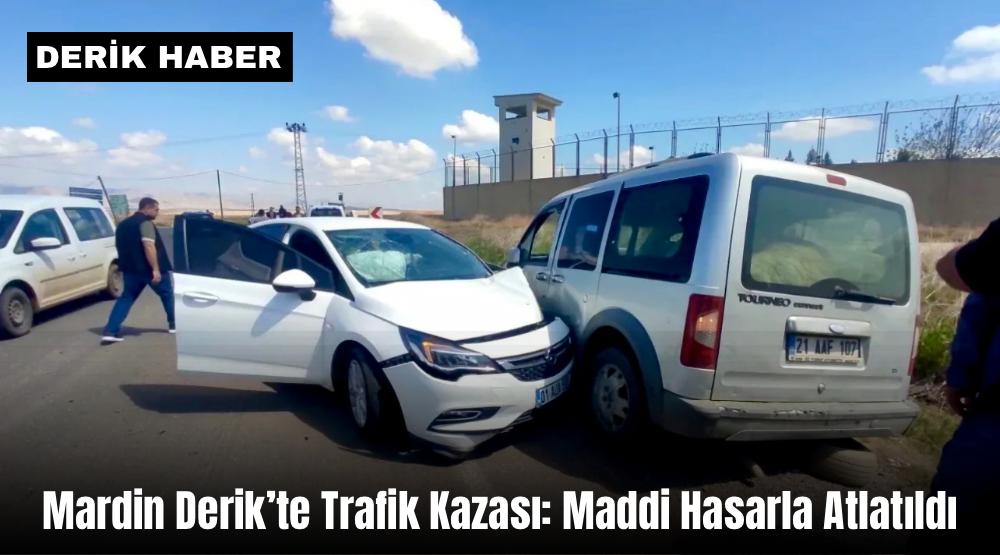 Mardin’in Derik Üçyol mevkiinde meydana gelen kazada maddi hasar oluştu